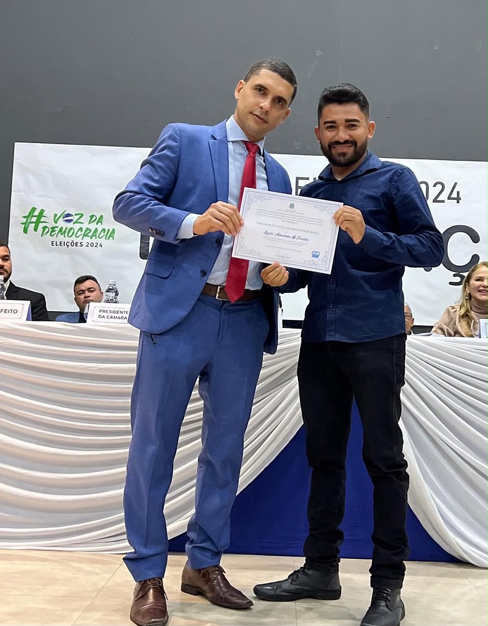 Entrega do diploma na cerimônia das Eleições 2024